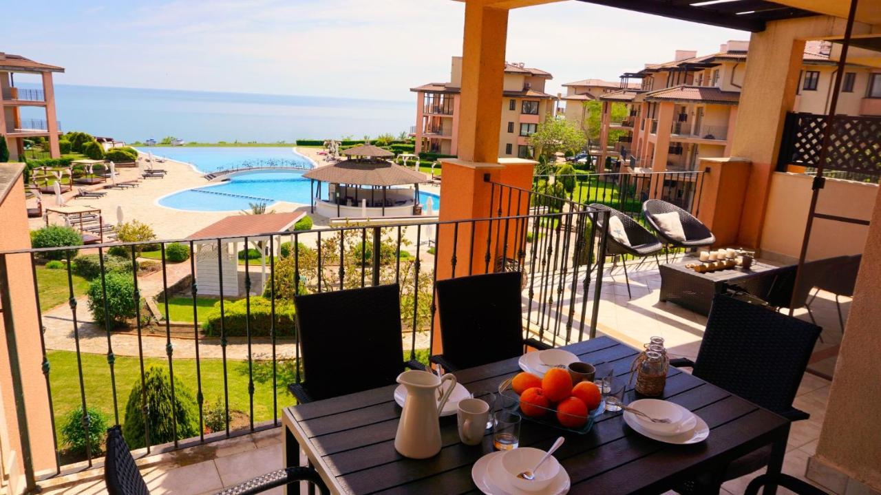 Apartment Decora Sea View Topola Exterior photo