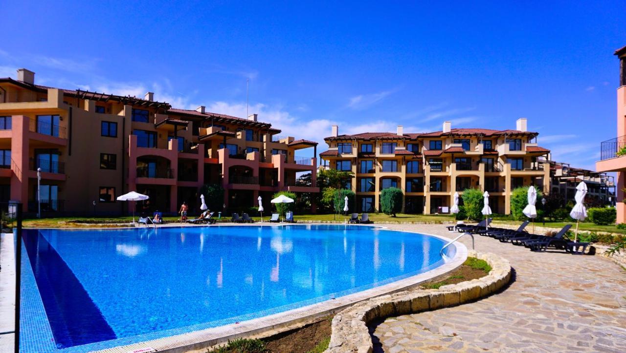 Apartment Decora Sea View Topola Exterior photo